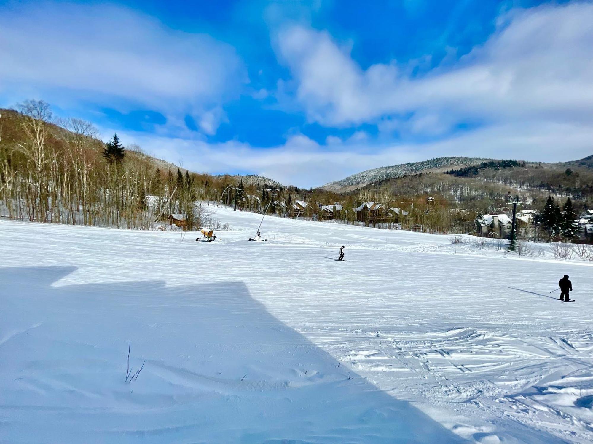 ストーンハムSki-In, Ski-Out Chaleureux Studio Loft Au Pied Des Pistes De Skiアパートメント エクステリア 写真